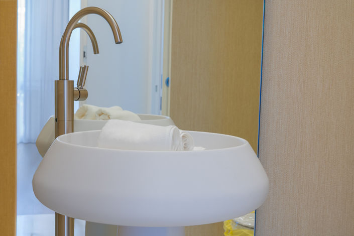 Image No.18-4 Bed Property for sale