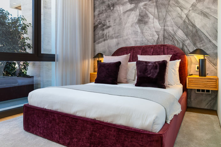 Image No.19-4 Bed Property for sale