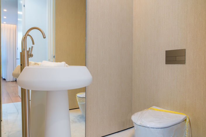 Image No.20-4 Bed Property for sale