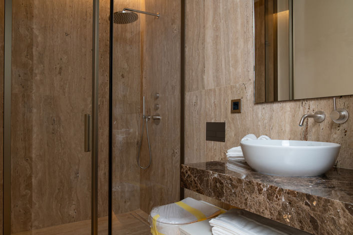 Image No.21-4 Bed Property for sale