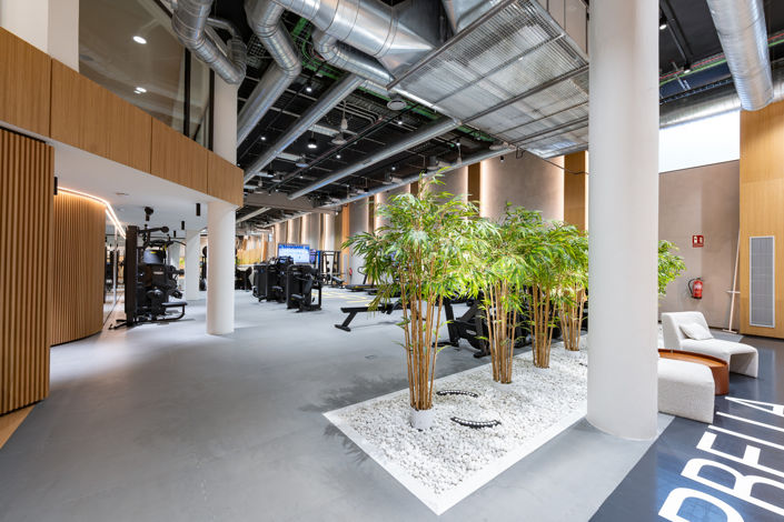 Image No.32-4 Bed Property for sale