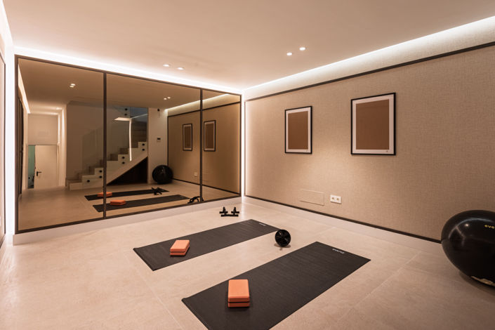 Image No.14-4 Bed Townhouse for sale