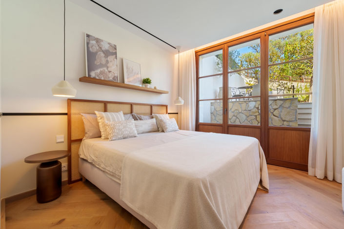 Image No.14-5 Bed Villa for sale