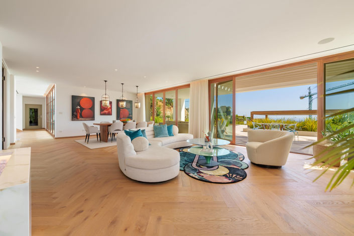 Image No.2-5 Bed Villa for sale