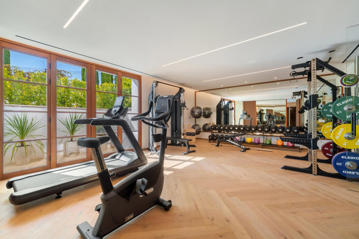 Image No.25-5 Bed Villa for sale