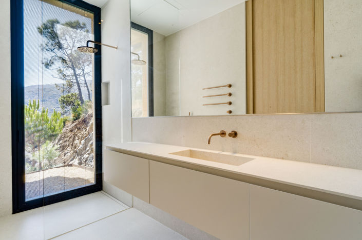 Image No.20-5 Bed Villa for sale