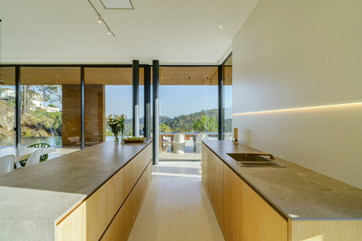 Image No.6-5 Bed Villa for sale