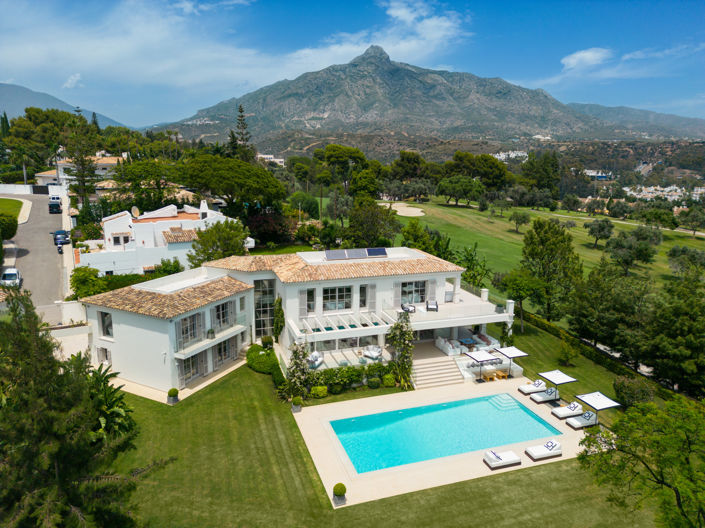 Image No.1-6 Bed Villa for sale