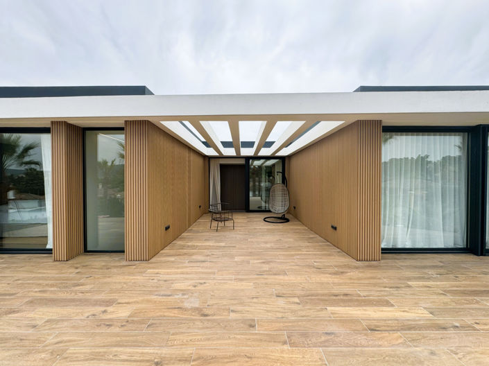 Image No.28-5 Bed Villa for sale