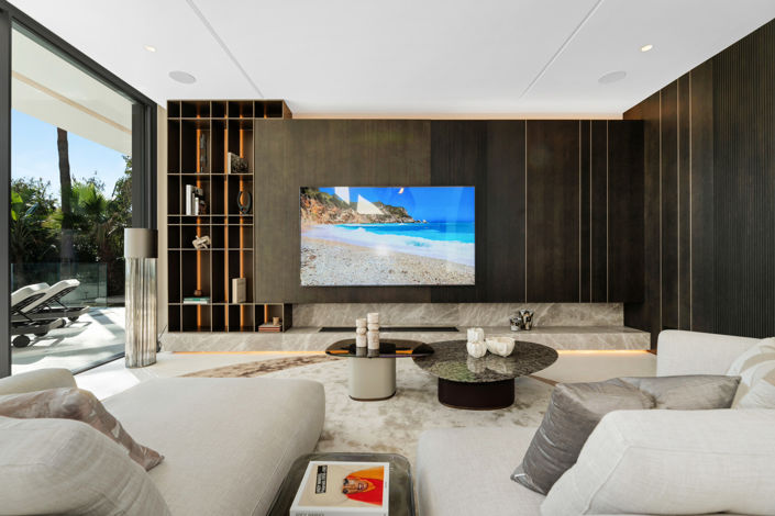 Image No.3-6 Bed Villa for sale