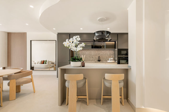 Image No.9-3 Bed Property for sale