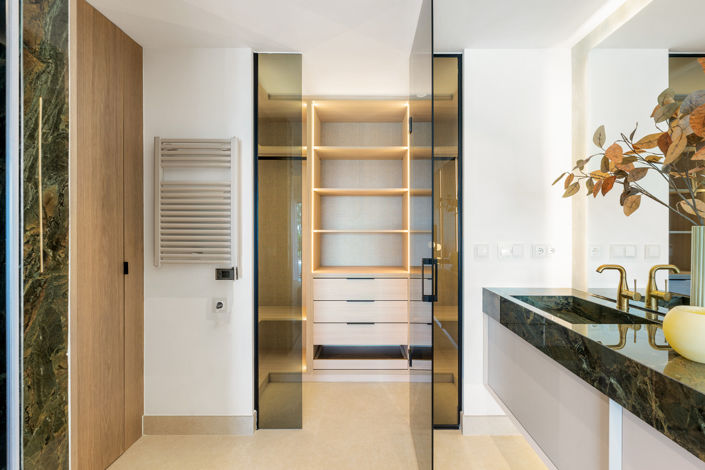 Image No.14-3 Bed Apartment for sale