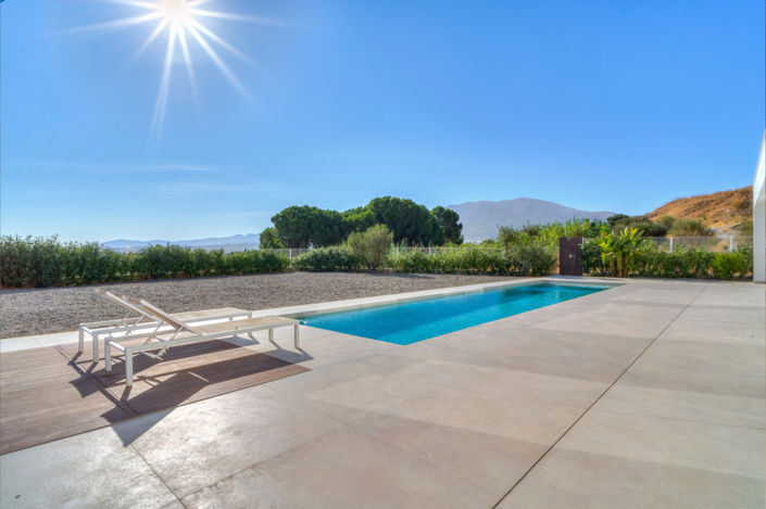 Image No.18-4 Bed Villa for sale