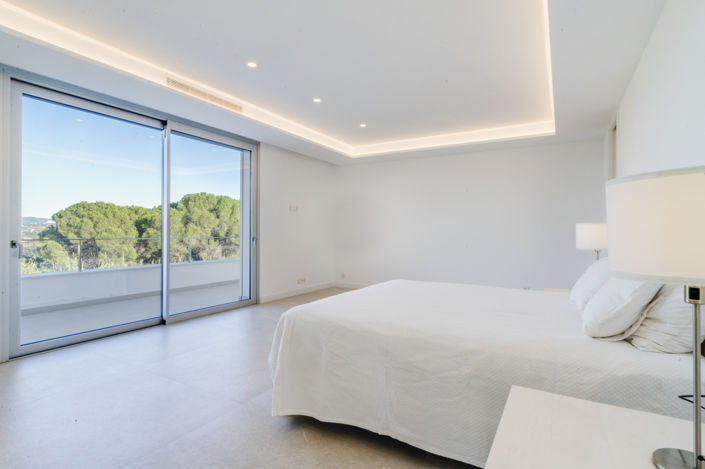 Image No.6-4 Bed Villa for sale