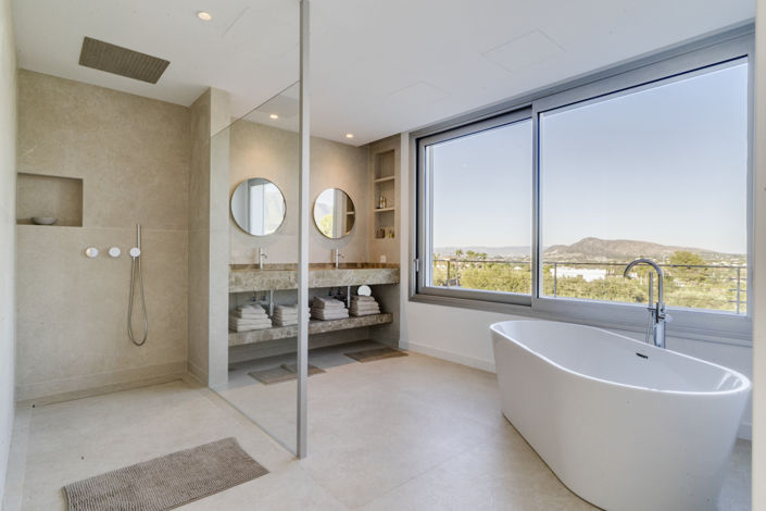 Image No.7-4 Bed Villa for sale