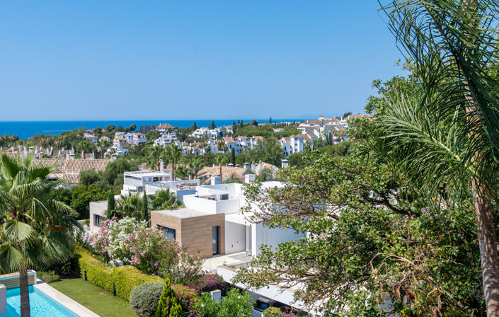 Image No.26-4 Bed Townhouse for sale