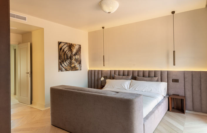 Image No.7-4 Bed Townhouse for sale