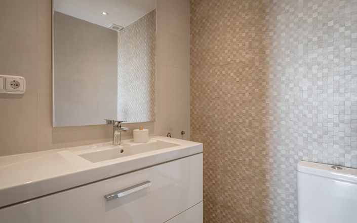 Image No.17-4 Bed Villa for sale