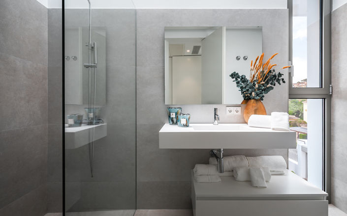 Image No.14-5 Bed Villa for sale