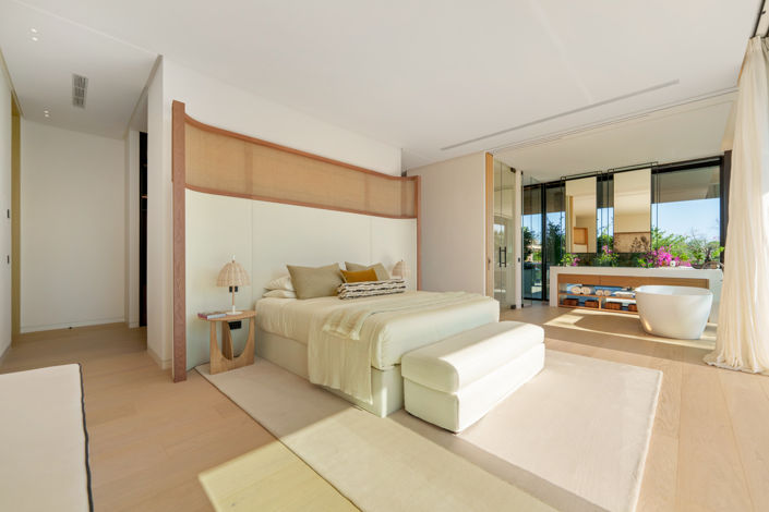 Image No.7-6 Bed Villa for sale