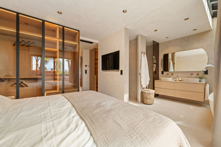 Image No.8-4 Bed Townhouse for sale