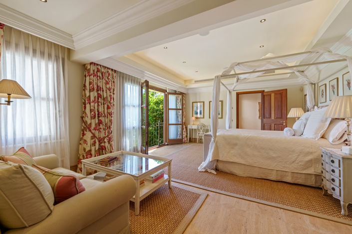 Image No.15-6 Bed Villa for sale