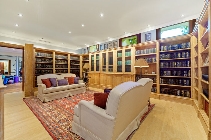 Image No.17-6 Bed Villa for sale