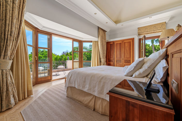 Image No.6-6 Bed Villa for sale