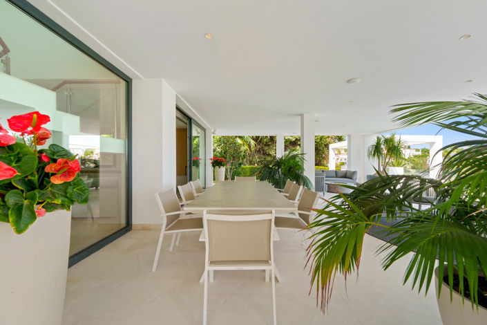 Image No.11-5 Bed Villa for sale