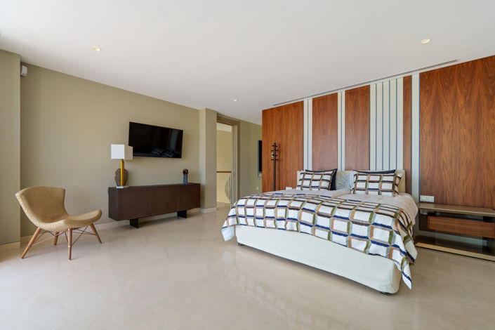 Image No.21-5 Bed Villa for sale