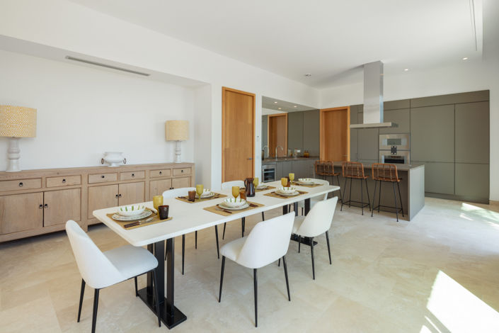 Image No.7-6 Bed Villa for sale