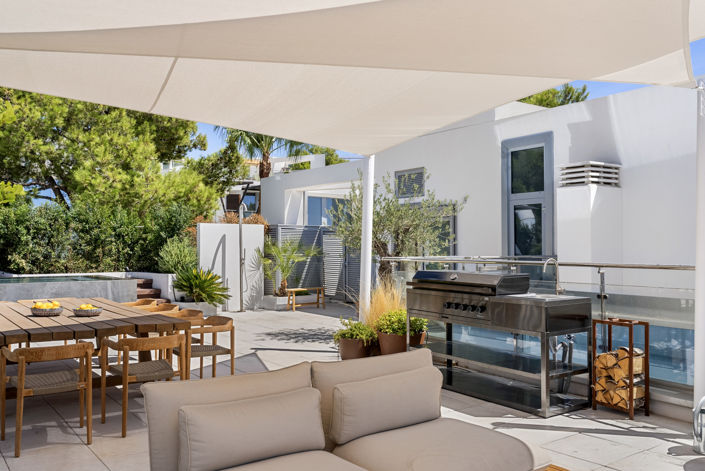 Image No.17-3 Bed House for sale