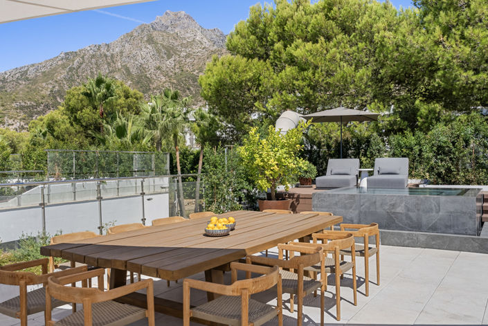 Image No.18-3 Bed House for sale