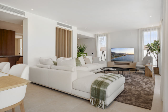 Image No.4-4 Bed Villa for sale