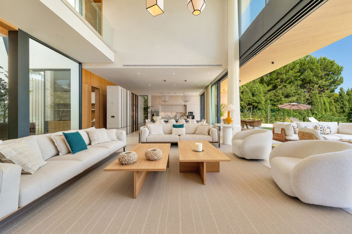 Image No.3-6 Bed Villa for sale