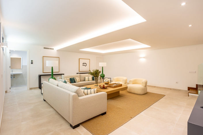 Image No.12-4 Bed Villa for sale