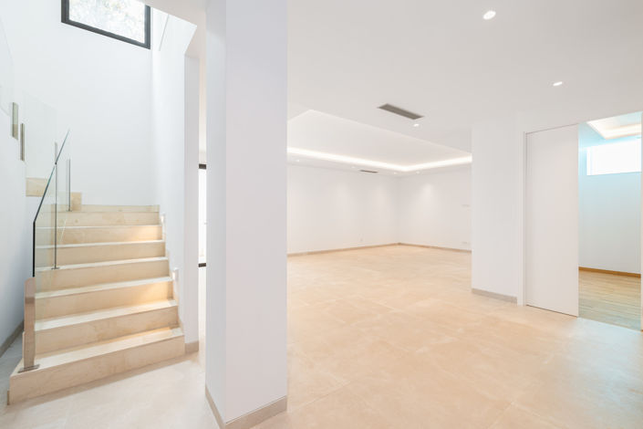 Image No.12-4 Bed Villa for sale