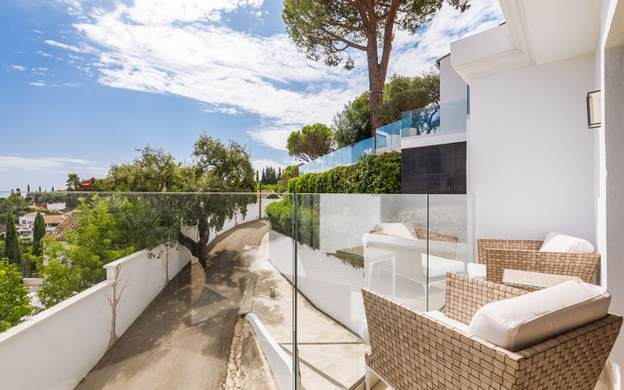 Image No.27-8 Bed Villa for sale