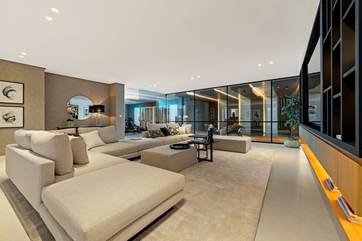 Image No.22-6 Bed Villa for sale