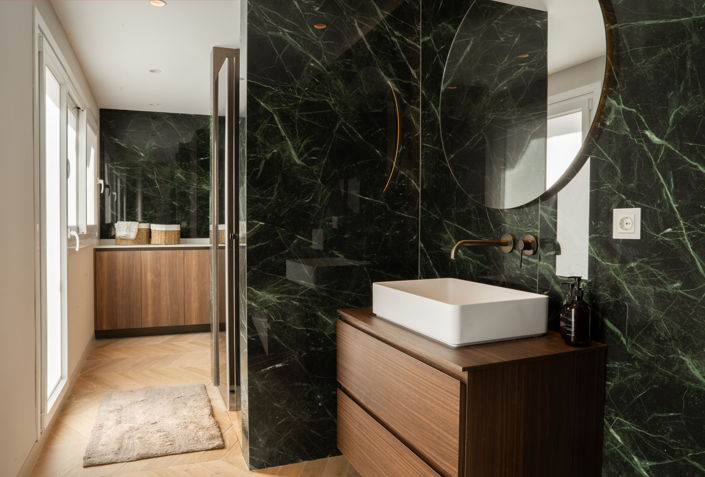 Image No.13-3 Bed Property for sale