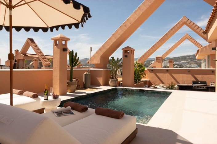 Image No.20-3 Bed Property for sale