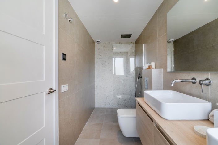 Image No.6-4 Bed Townhouse for sale