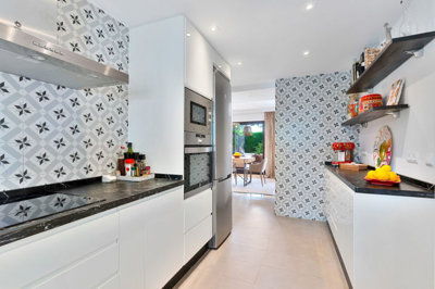 b98le8d7m9k3degpefzhs0lif8u4xzvzhwxtmggyekxx9