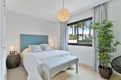 b98le8d7m9k3degpefzhs0lif8u4xzvzhwxtmggyekxx9