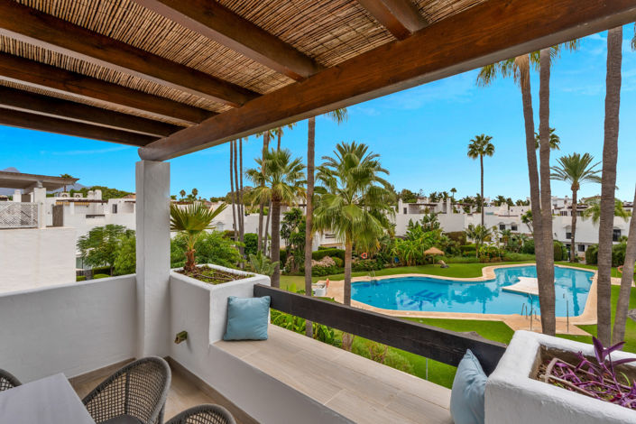 Image No.22-4 Bed Townhouse for sale