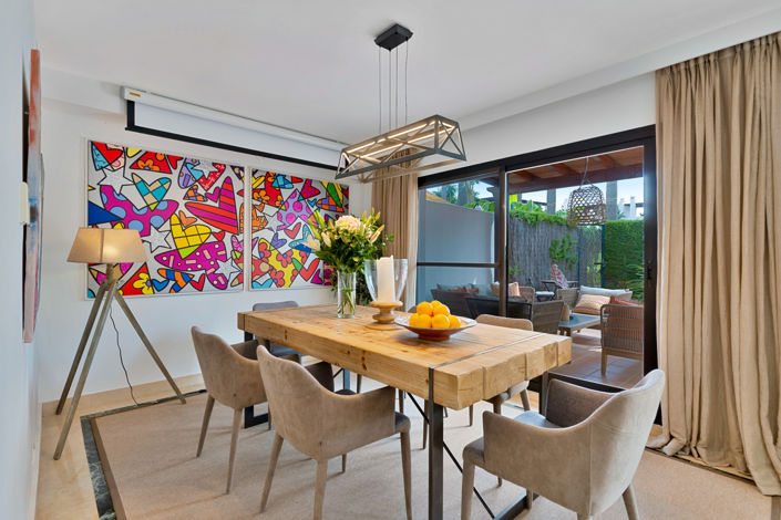 Image No.5-4 Bed Townhouse for sale