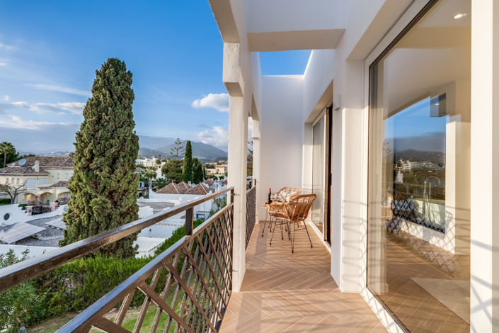 Image No.24-4 Bed Townhouse for sale