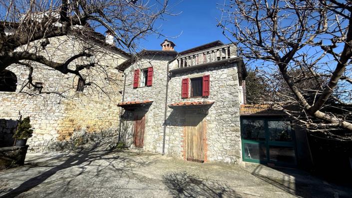 Image No.5-3 Bed Village House for sale