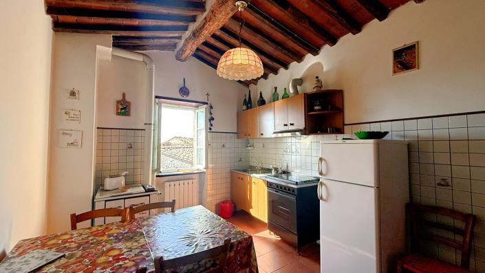 Image No.18-3 Bed Village House for sale