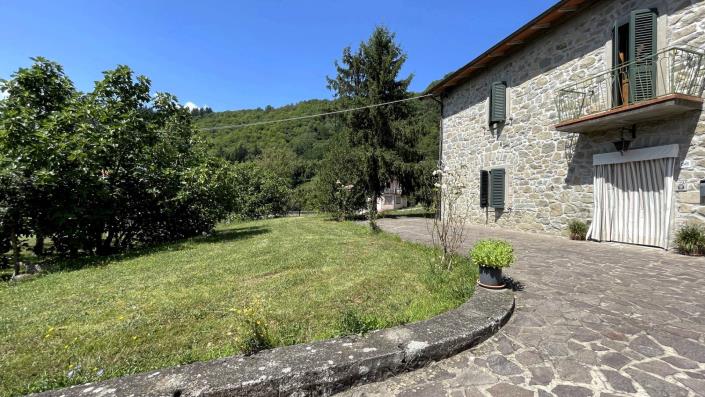 Image No.7-4 Bed Country House for sale